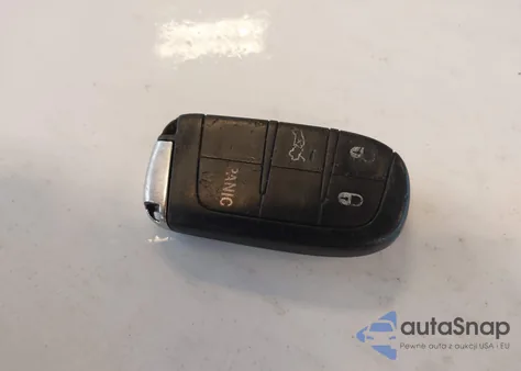 2015 Chrysler 200 Limited z USA, uszkodzony, nr VIN 1C3CCCAB2FN631564